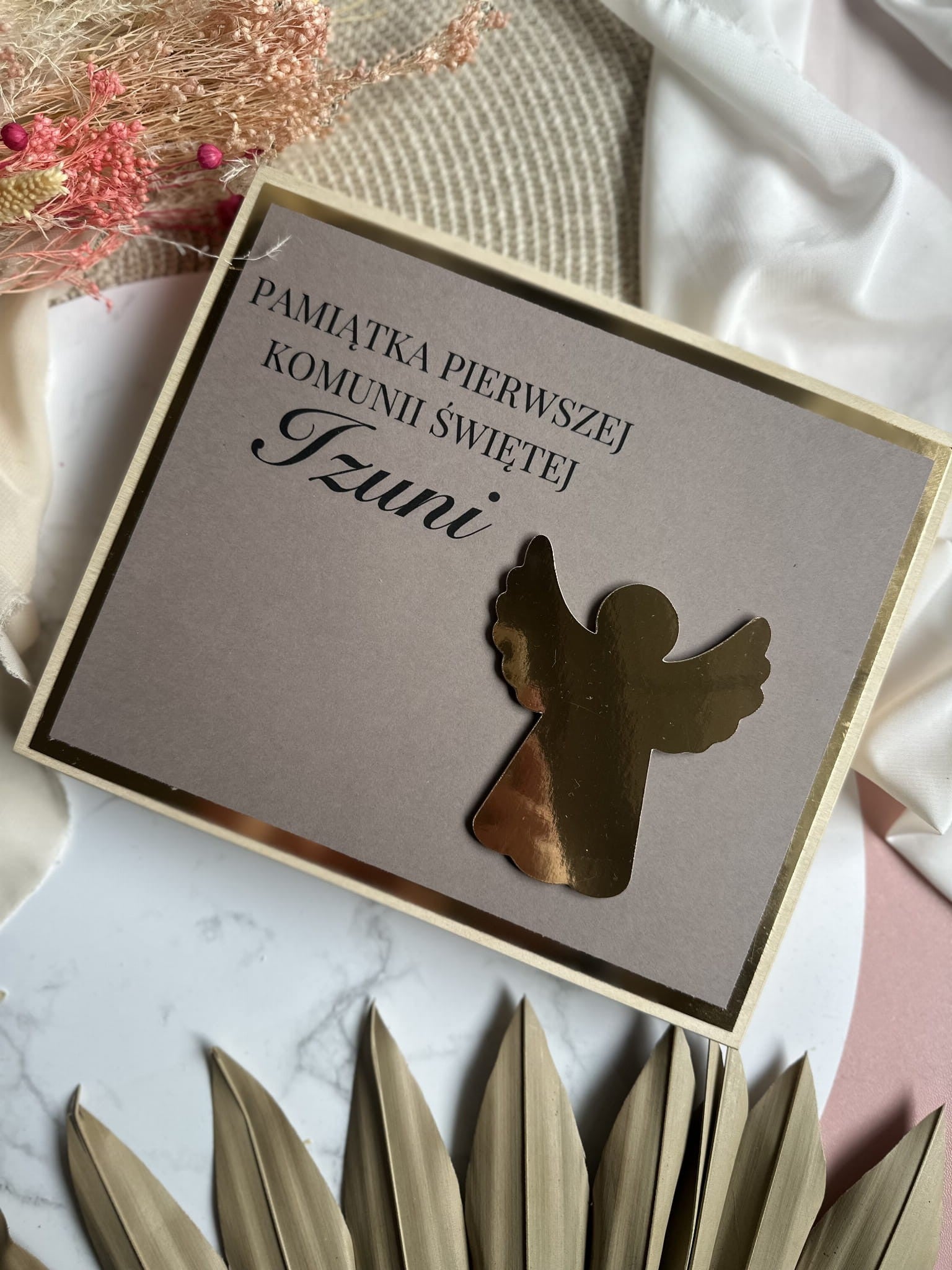 Pamiątka I Komunii Świętej - pudełko na Merci